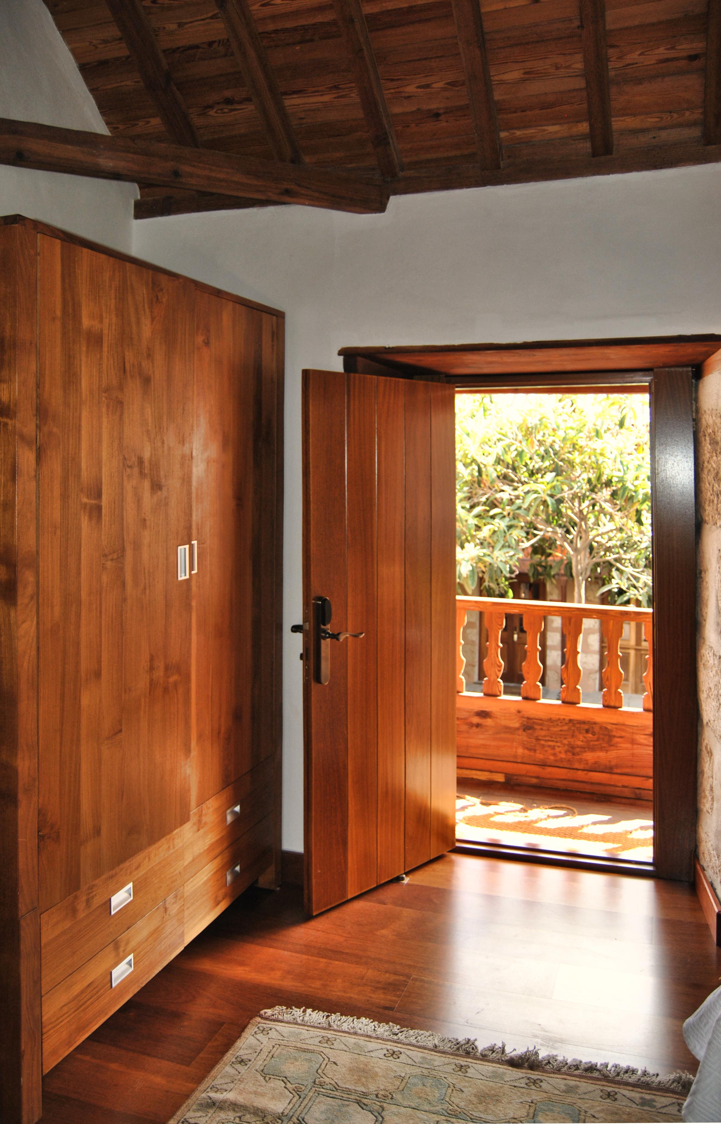 Hotell Rural El Mondalon 4*