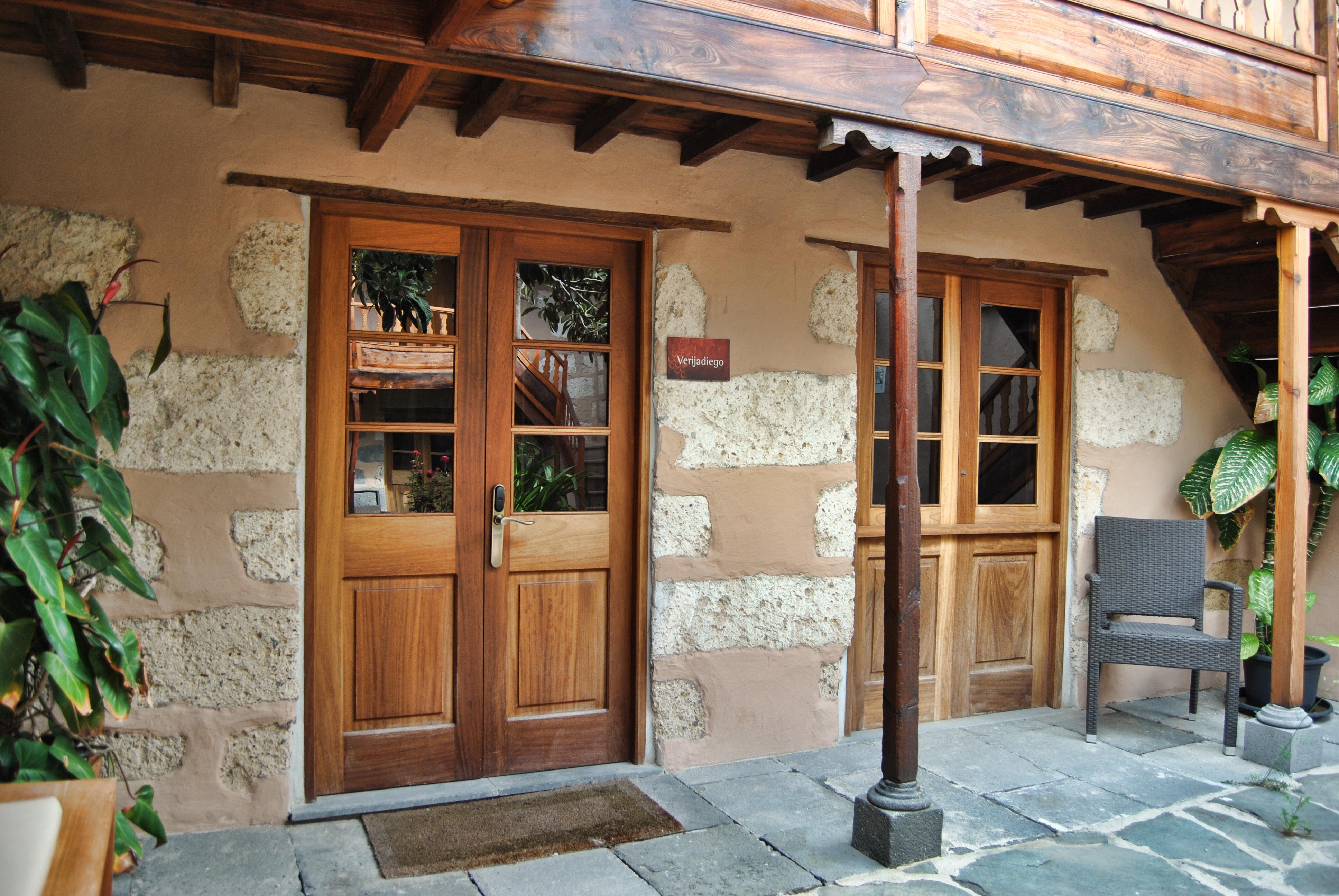 Hotell Rural El Mondalon 4*